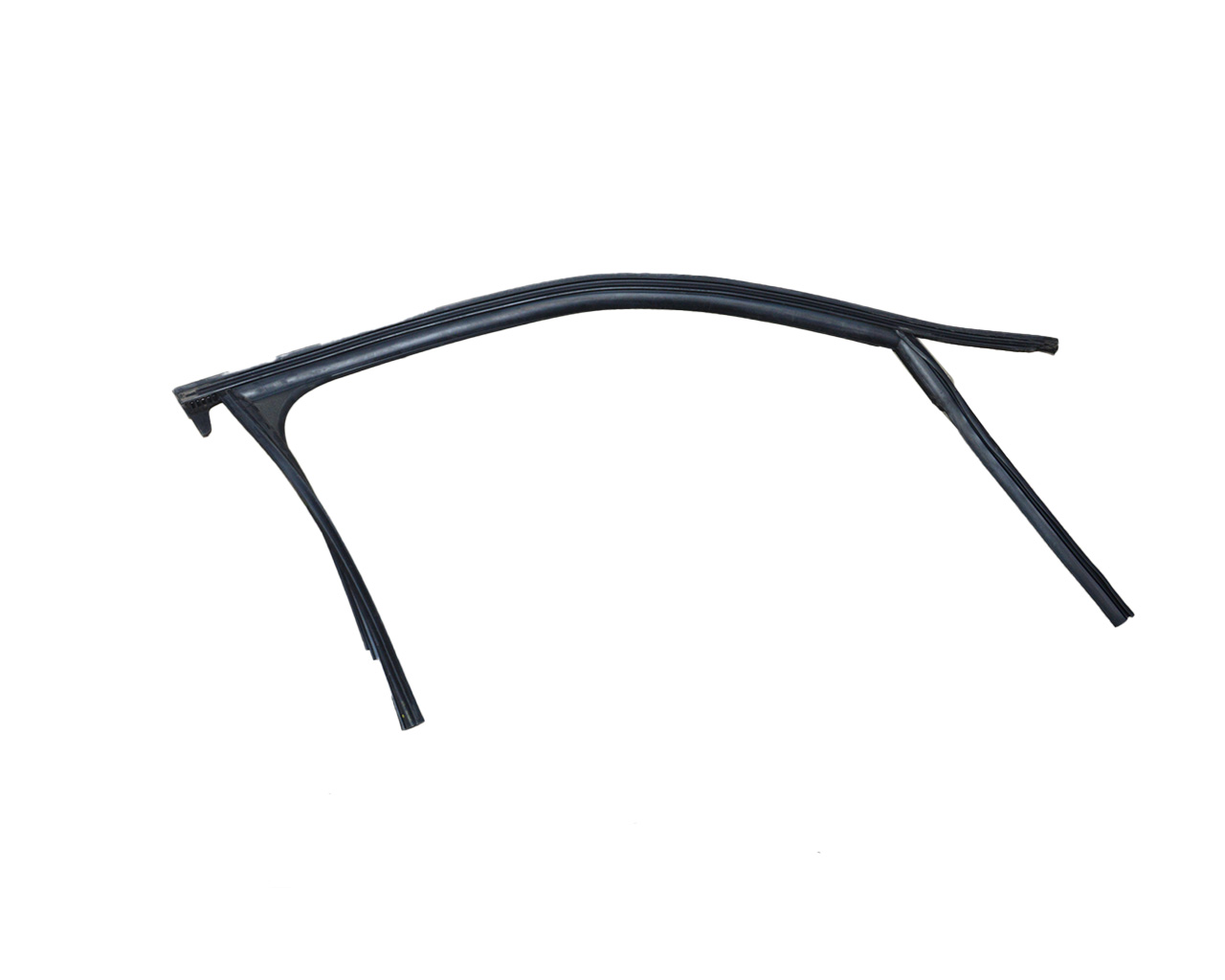 Уплотнитель стекла двери передний правый AUDI A3 8V5837432B