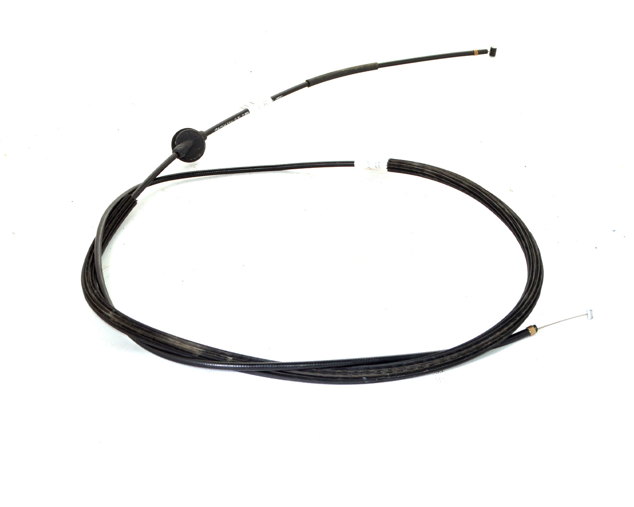 Трос замка капота AUDI A4/A5 S4/S5 RS4/RS5 8W1823535C