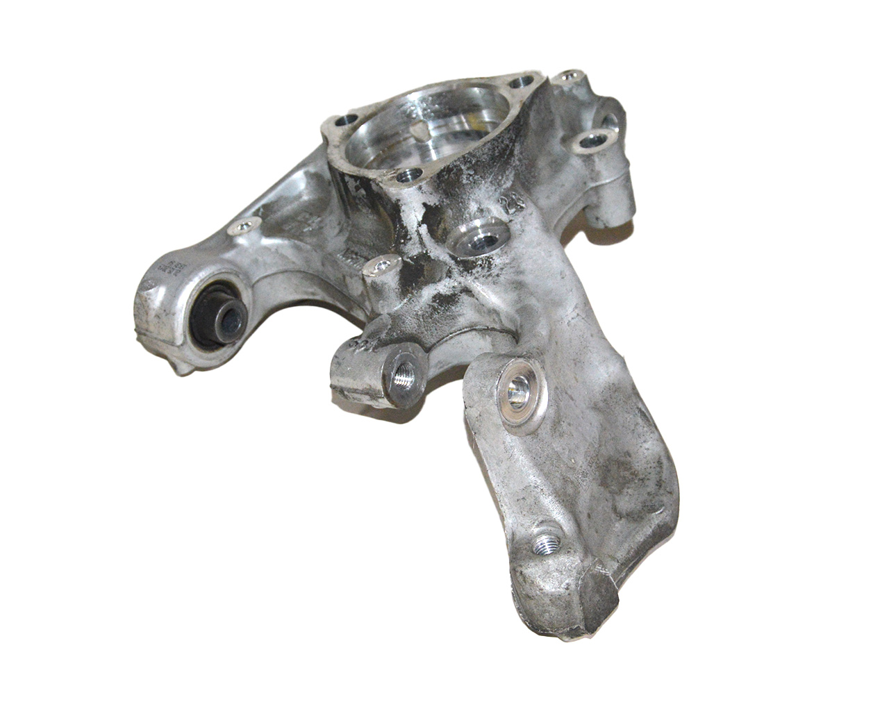 Кулак поворотный задний правый AUDI A3 5Q0505436J