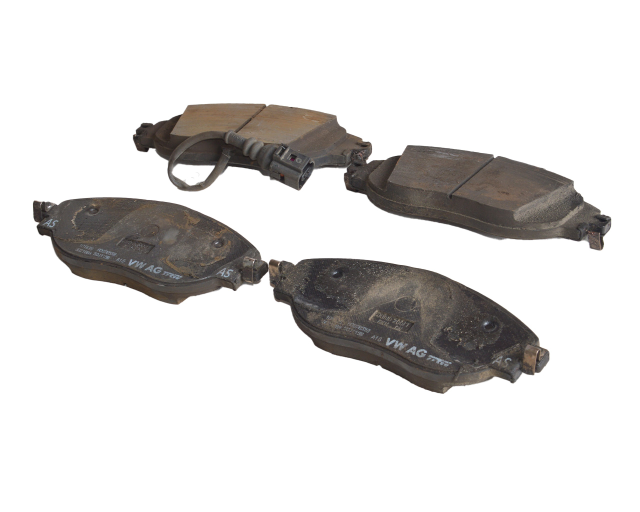 Колодки тормозные передние  (компл) AUDI A3  3Q0698151B