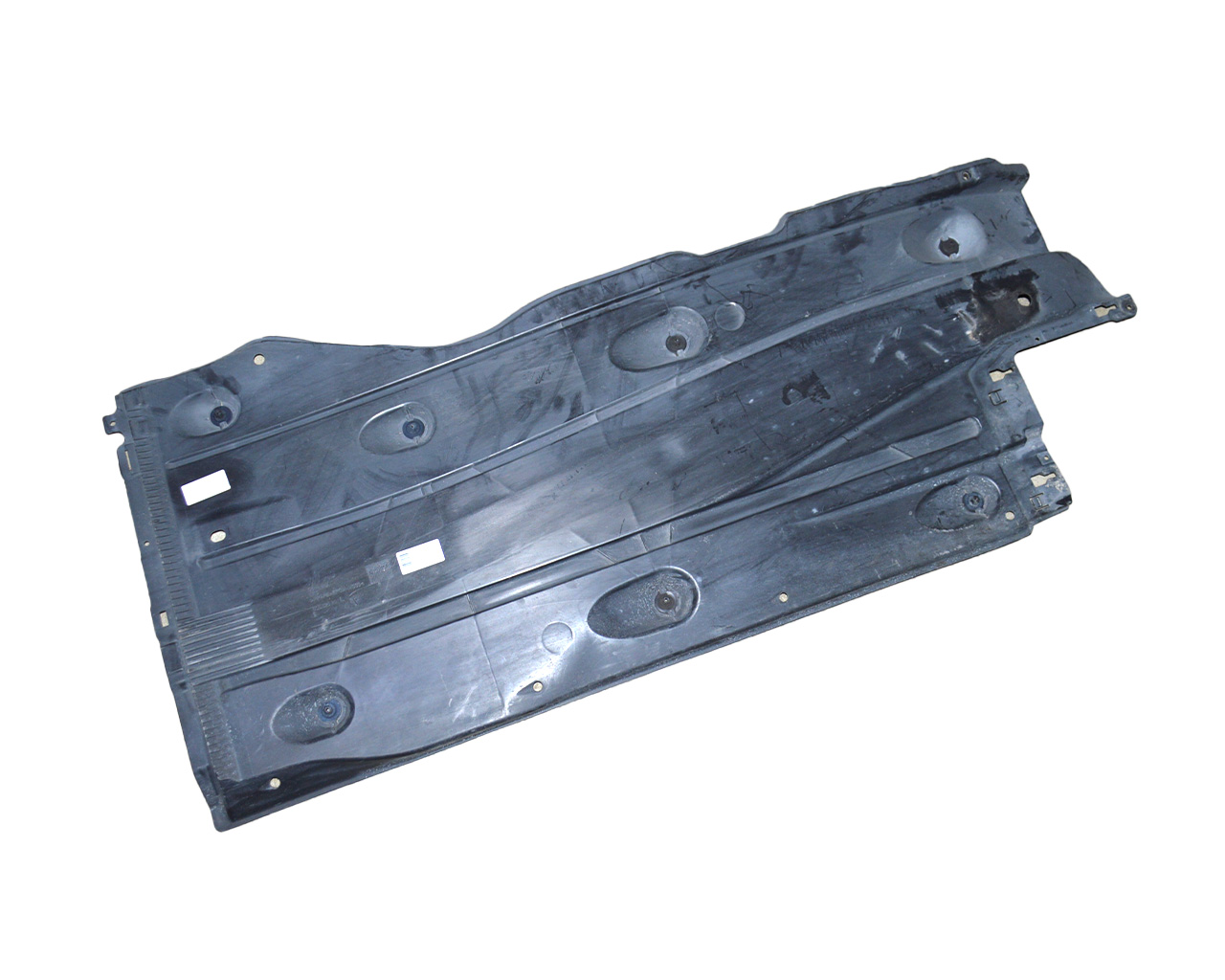 Защита днища левая  AUDI A3 5Q0825201L