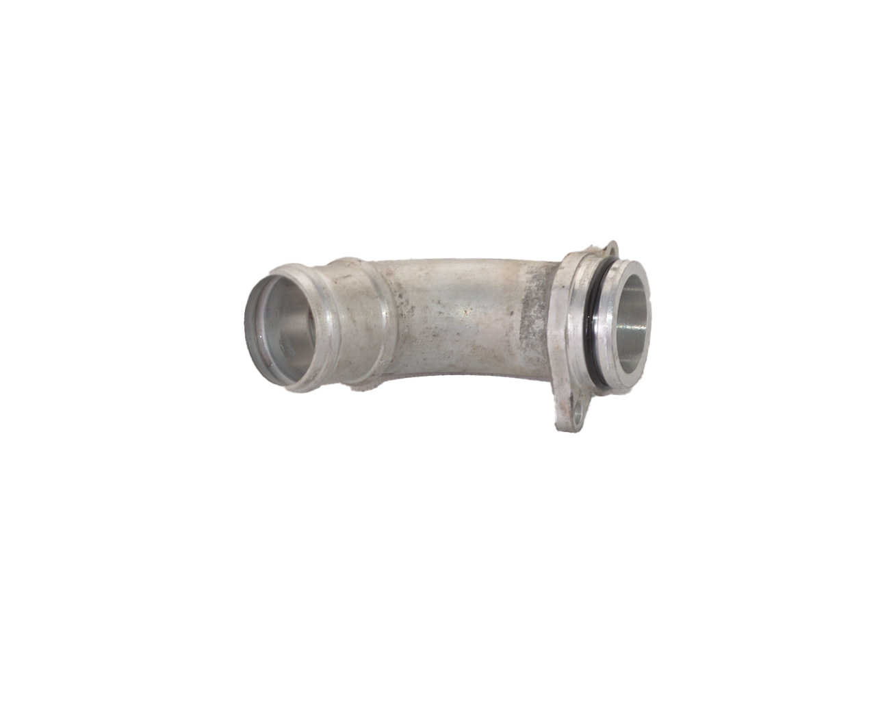 Патрубок насоса  системы охлаждения AUDI A4/A5/A6/A7 S4/S5  06M121137AH 06M121137AD