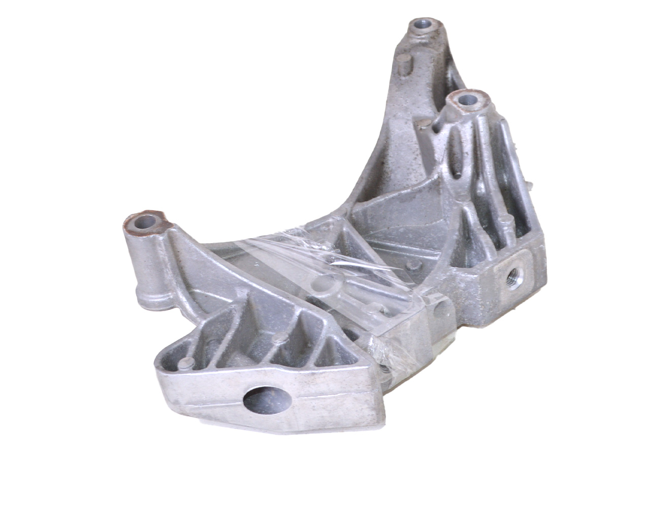 Кронштейн двигателя правый AUDI A3 06J199207P