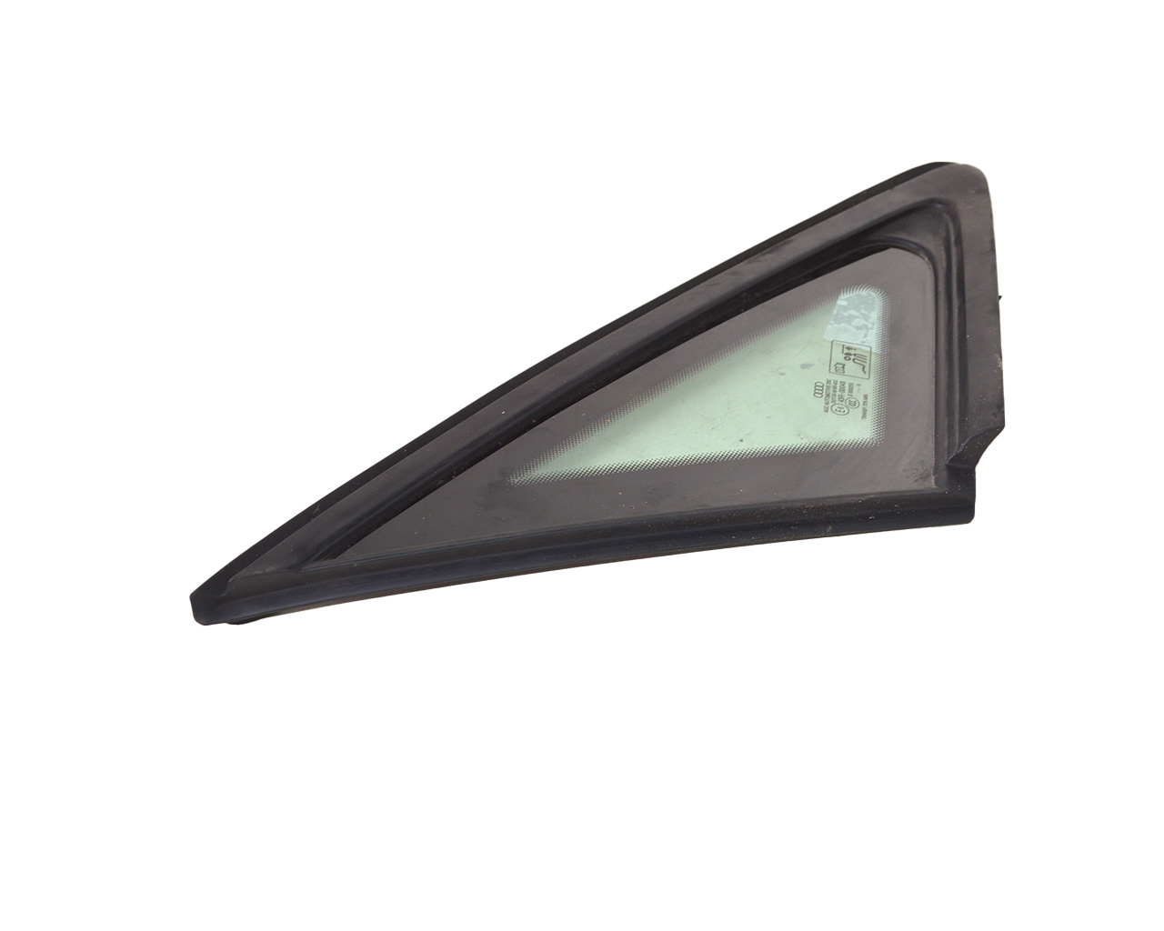 Стекло боковое левое треугольник (форточка) AUDI A3 8V5845299H