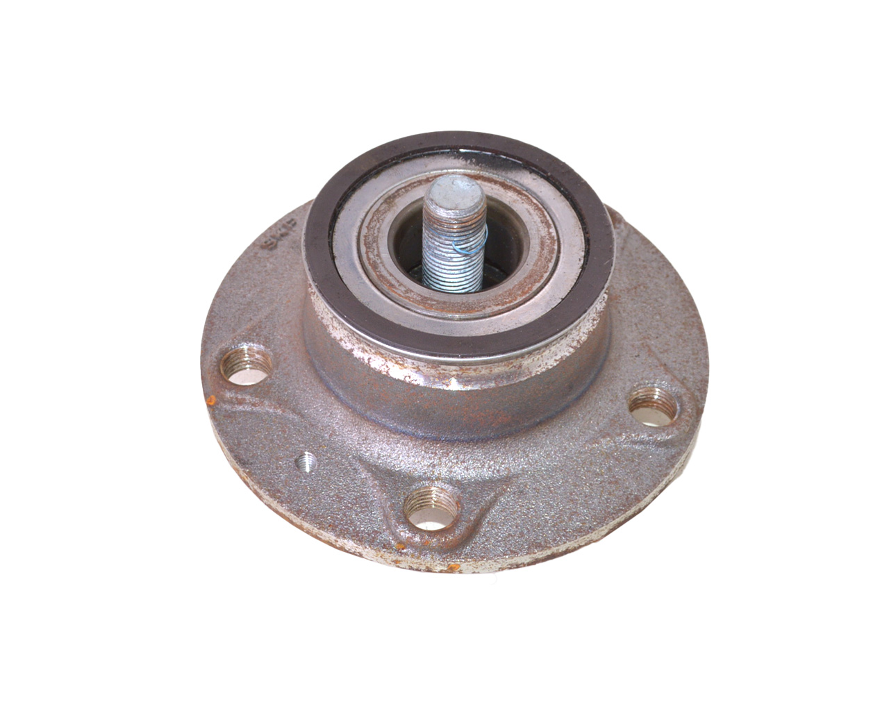 Ступица задняя  AUDI A3 8V0598611