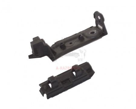 Направляющая заднего бампера правая AUDI A3 8V5807572