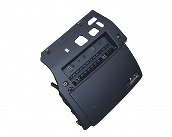 Бардачок в сборе с замком AUDI A3 8V5880302A6PS 8V1857131C3Q7