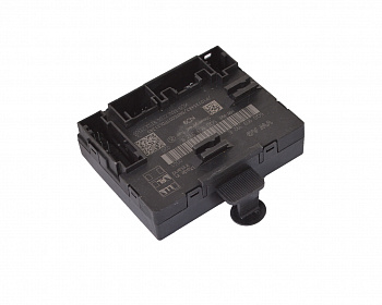 Блок управления двери передней правой AUDI A3 5Q0959392E