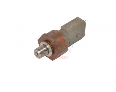 Датчик давления масла AUDI S4 06E906054G