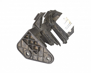 Кронштейн разъёма датчика детонации AUDI A3 06K971497D