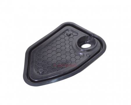 Накладка внутренней панели двери правая  AUDI A3 8V5837916A