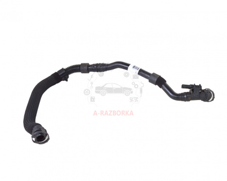 Патрубок воздушного вторичного насоса  AUDI A3 5Q0131128F