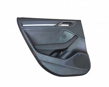 Обшивка двери задняя левая (в сборе) черная AUDI A3 8V5867303JWFA