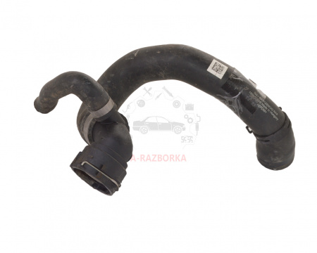 Патрубок системы охлаждения AUDI S4 8W0122055Q