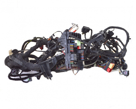 Проводка подкапотная AUDI A3 8V1971072