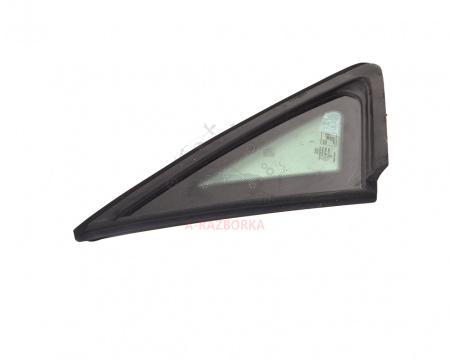 Стекло боковое левое треугольник (форточка) AUDI A3 8V5845299H
