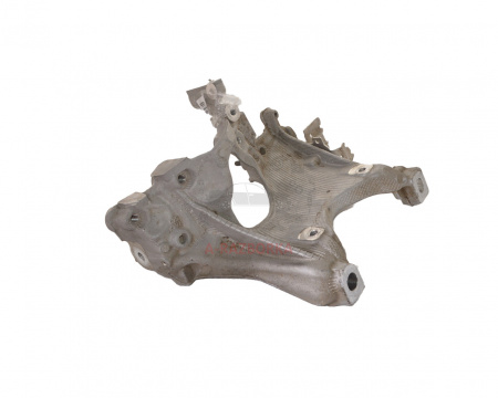 Кронштейн двигателя правый AUDI S4 A4/A5 8W0399296E