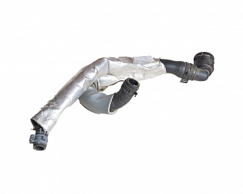 Патрубок системы охлаждения AUDI Q3 5QF122073C