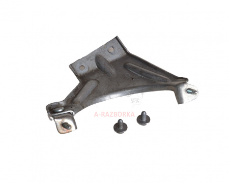 Кронштейн выхлопной системы на двигателе  AUDI A3 5Q0253249 5Q0253461B