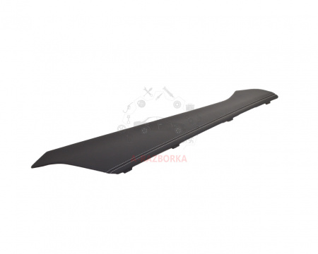 Обивка центральной консоли правая  AUDI S4 8W1863306CKND