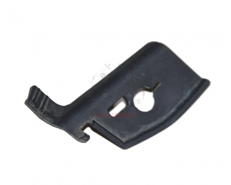 Адаптер переднего подкрылка правый AUDI A3 8V5807410B