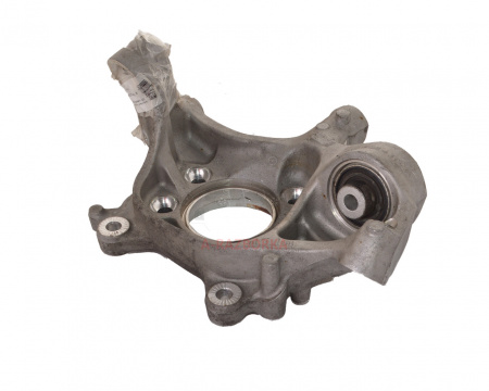 Кулак поворотный  задний правый AUDI S4 A4 8W0505432Q