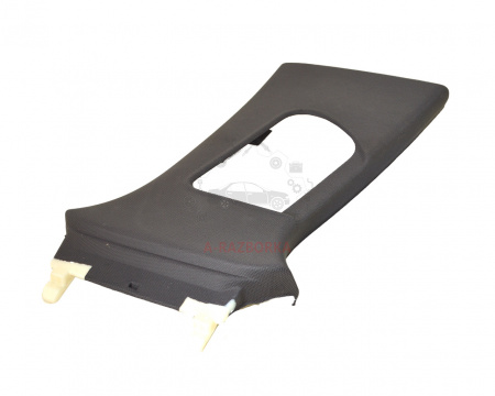 Накладка центральной стойки верхняя правая (черная) AUDI A3 8V5867244ASP8