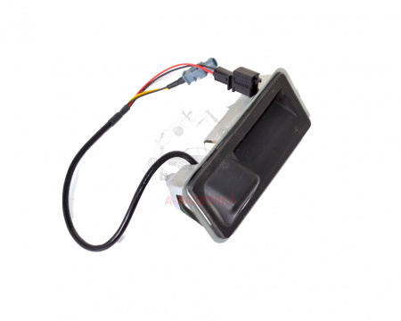 Кнопка открывания крышки багажника с камерой и кронштейном в сборе AUDI A3 8V0827566 / 4G5827229