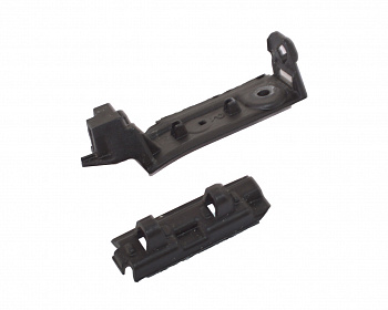 Направляющая заднего бампера правая AUDI A3 8V5807572