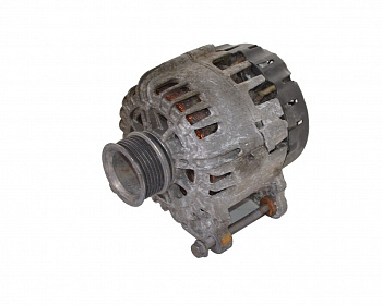 Генератор AUDI S4 06E903024L