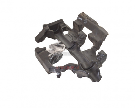 Шумоизоляция двигателя верхняя левая (поврежденная) AUDI S4 S5 06M133875AA