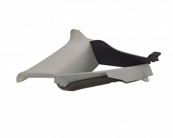 Обшивка стойки задней верхняя левая (треугольник) серая AUDI A3 8V5867287ODB