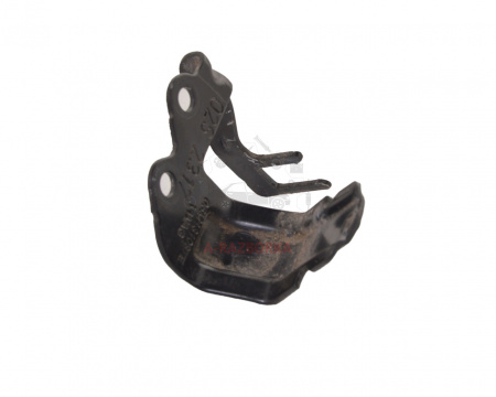 Кронштейн AUDI  A4/S4 A5/S5 A6/S6 A7 A8/S8 Q5 Q7 Q8 06M131087F