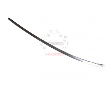 Молдинг уплотнителя стекла двери задней левый (Хром) AUDI A3 8V5839643C2ZZ