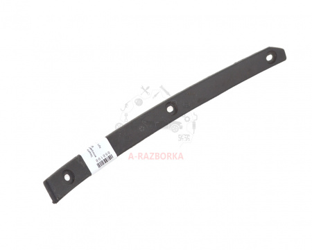 Защита передней арки крыла антигравийная (правая) AUDI S4 8W0853824B9B9