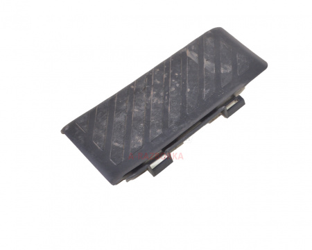 Накладка для отдыха левой ноги водителя AUDI A3 5Q1864777C4PK Накладка для отдыха левой ноги водителя AUDI A3 5Q1864777C4PK