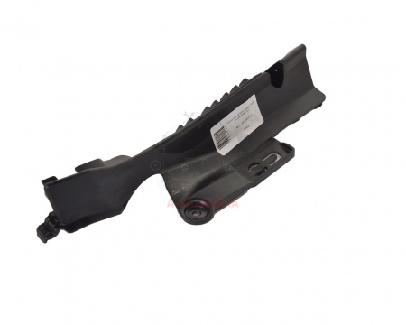 Кронштейн шторки левый  AUDI A4 8W5880755