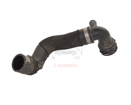 Патрубок системы охлаждения AUDI S4 8W0122101BE
