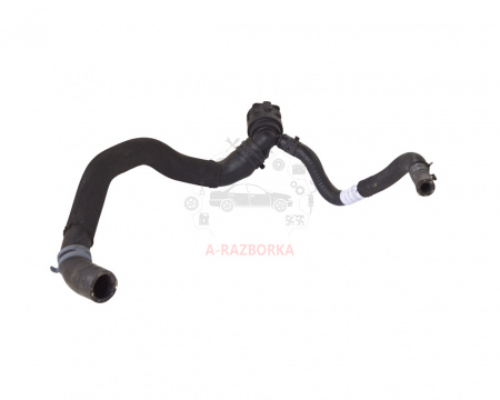 Патрубок системы охлаждения AUDI A3 5Q0122157AK