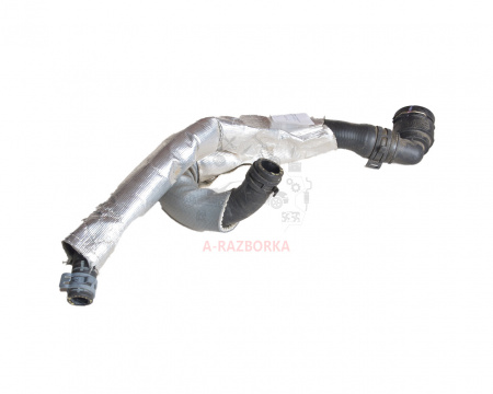 Патрубок системы охлаждения AUDI Q3 5QF122073C
