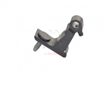 Петля двери передней левой нижняя/задней левой верхняя (нижняя часть) AUDI A1 A4/S4 8W0831403A