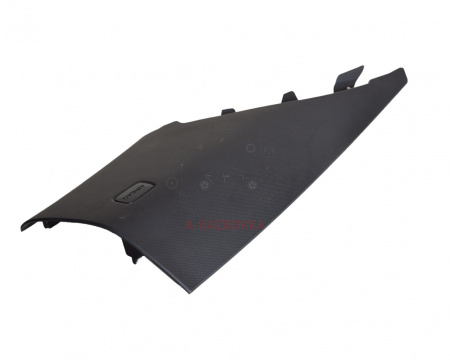 Накладка задней стойки верхняя левая (черная) AUDI A3 2017-2020г 8V5867245C4PK