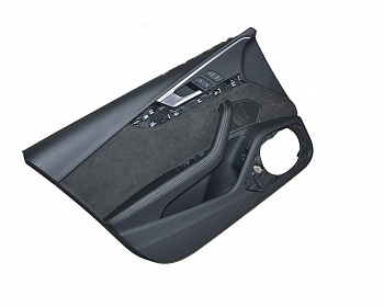 Обшивка двери передняя левая (в сборе)  AUDI S4 A4 RS4 8W0867103ADWFA 8W0867173AKND
