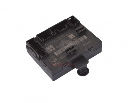 Блок управления двери передней правой AUDI A3 5Q0959392E