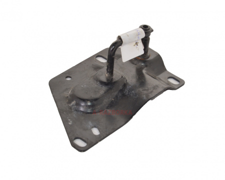 Петля капота левая  AUDI A4/A5 S4/S5 RS4/RS5 8W0823185D