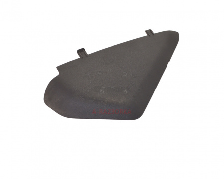 Заглушка торпеды правая  AUDI S4 8W0857086C4PK