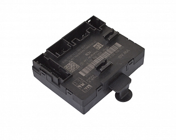 Блок управления двери передней левой  AUDI A3 5Q0959393E
